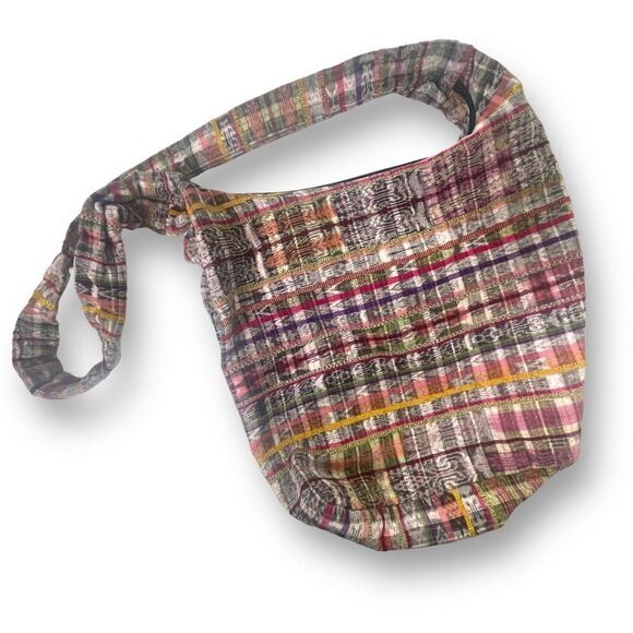 Guatamalan‎ Cotton Embroidered Hobo Bag - Picture 2 of 9